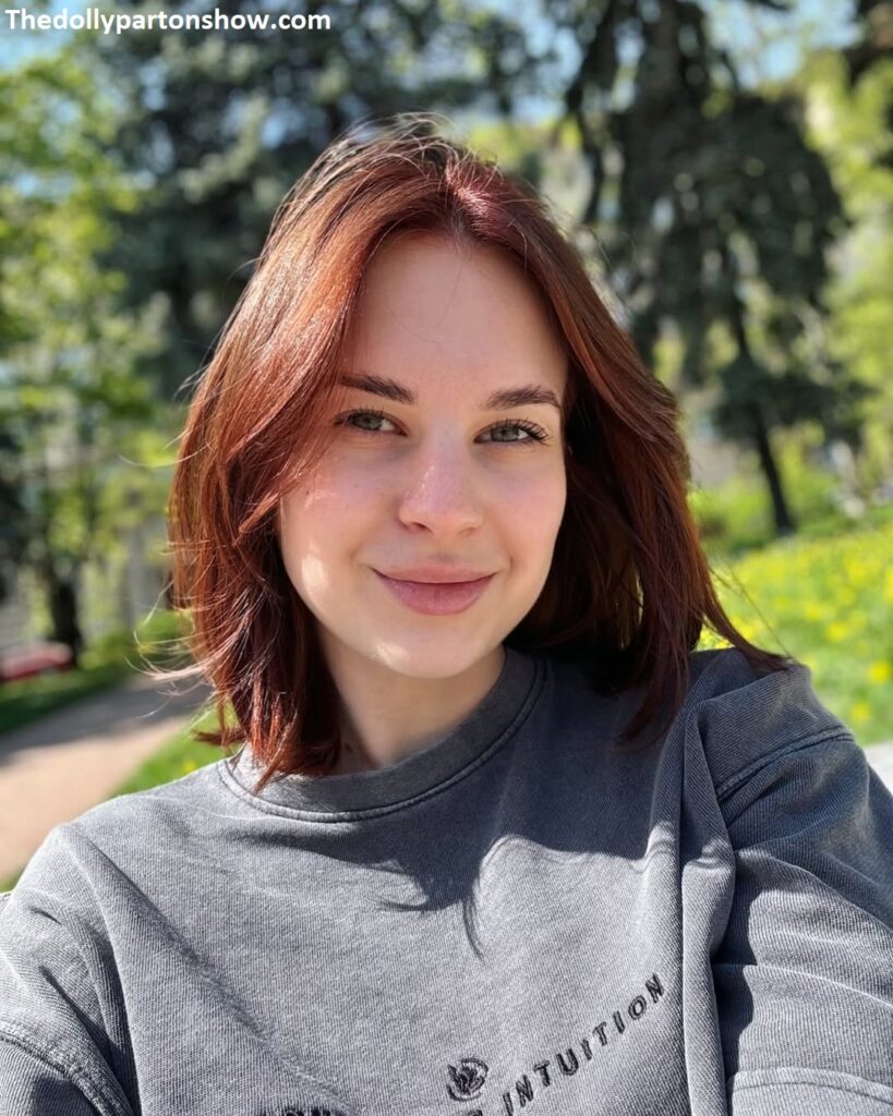 Anna Sibster Age, Career, Family, Net Worth & Facts 2025